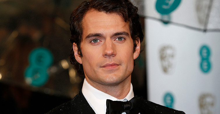 Henry Cavill Kimdir? Henry Cavill Boyu Kaç, Kilosu Kaç, Aslen Nereli, Sevgilisi Kimdir?