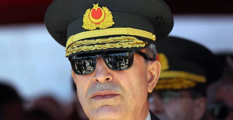 Hulusi Akar Nişancı Eğitim Simülatörü’nü Bizzat Denedi