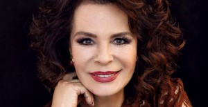 Hülya Koçyiğit Karantina Günlerinde Neler Yaptığını Anlattı