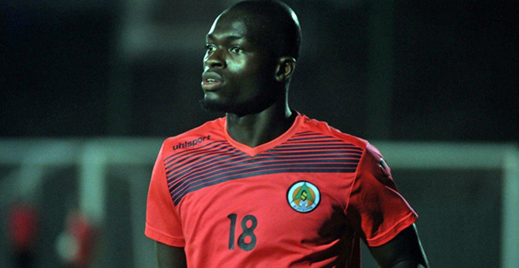 Isaac Sackey Beşiktaş'ın Listesinde