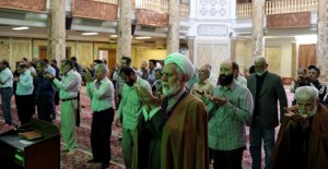Covid-19'u Henüz Atlatamayan İran'dan Cami ve Türbelere Yönelik Flaş Karar