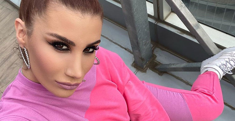 İrem Derici Yoğun İş Temposunu Takipçileriyle Paylaştı