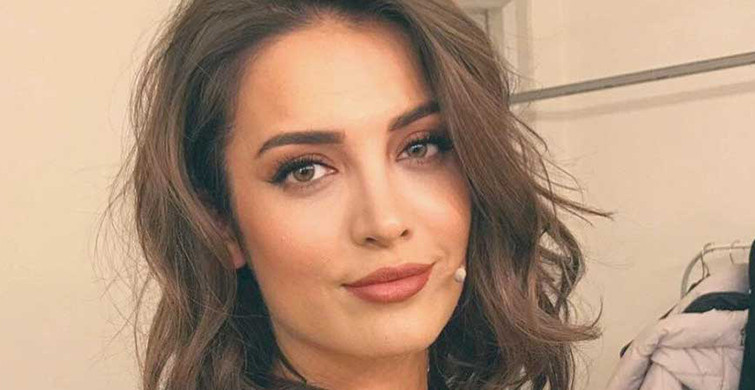İrem Sak'ın Mayolu Fotoğrafı Sosyal Medyayı Salladı