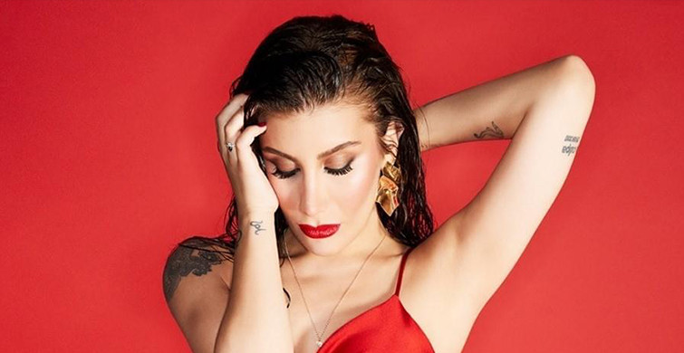 İrem Derici'nin Gelinlik Yorumu