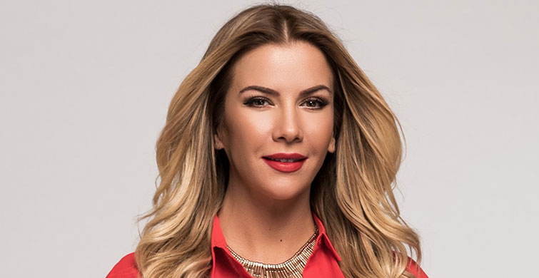 Ivana Sert Kendini Övdü