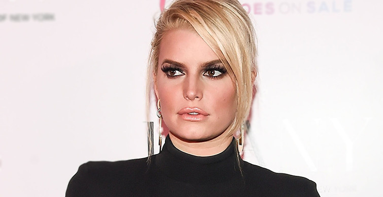 Jessica Simpson, Çocukken Uğradığı İstismarı Yıllar Sonra Anlattı