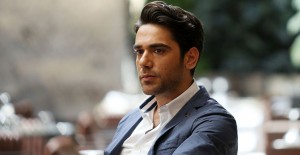 Kadir Doğulu’nun Arka Bahçe Göndermesi