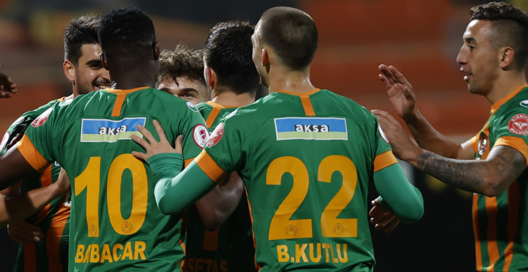 Khouma Babacar Hastaneye Kaldırıldı!