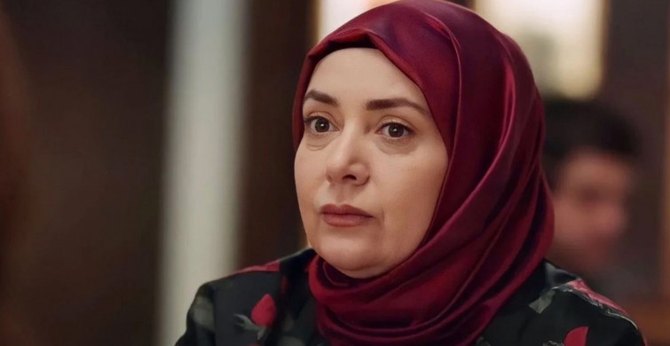 Kızılcık Şerbeti'nin Pembe'si bakın gerçekte kiminle evliymiş! 8 yıllık kocası çok tanıdık...