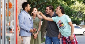 Geniş Aile Komşu Kızı Filmi Nerede Çekildi? Oyuncuları Kimler, Konusu Ne?