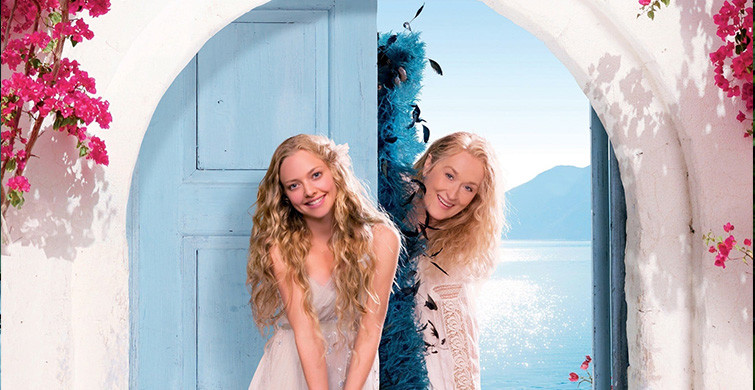 Mamma Mia! Filmi Nerede Çekildi? Oyuncuları Kimler, Konusu Ne?