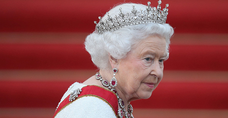 Kraliçe Elizabeth, Küçük Çocuğu Herkesin İçinde Azarladı