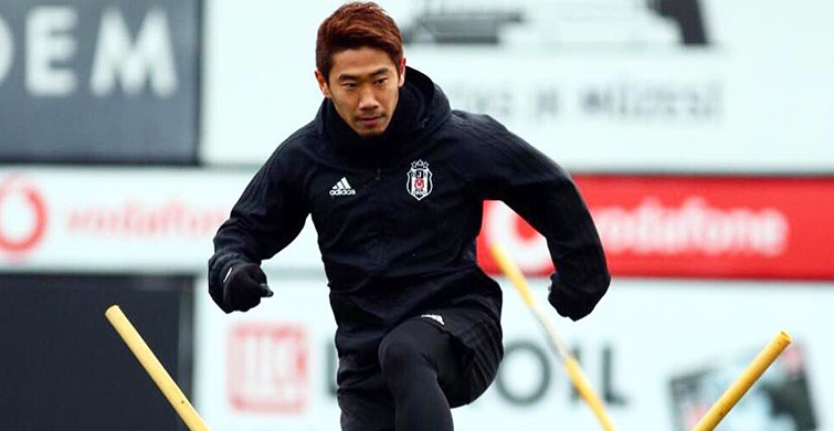 Kagawa'nın Gözü İlk 11'de 