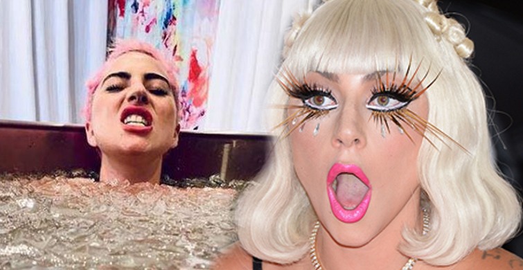 Lady Gaga Küvette Çıplak Poz Verdi
