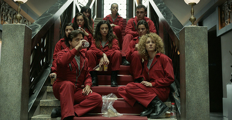 La Casa De Papel Dizisi Nerede Çekildi? Oyuncuları Kimler, Konusu Ne?