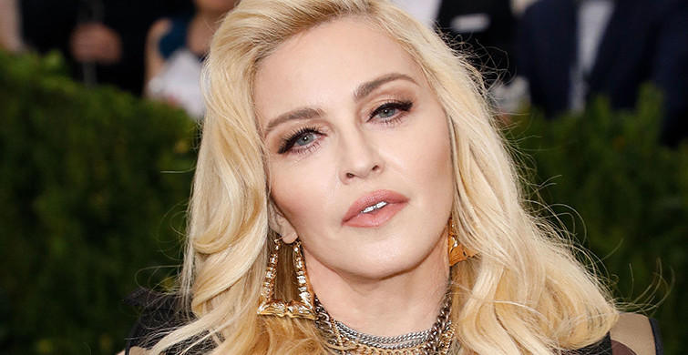 Madonna Sevgilisiyle Görüntülendi