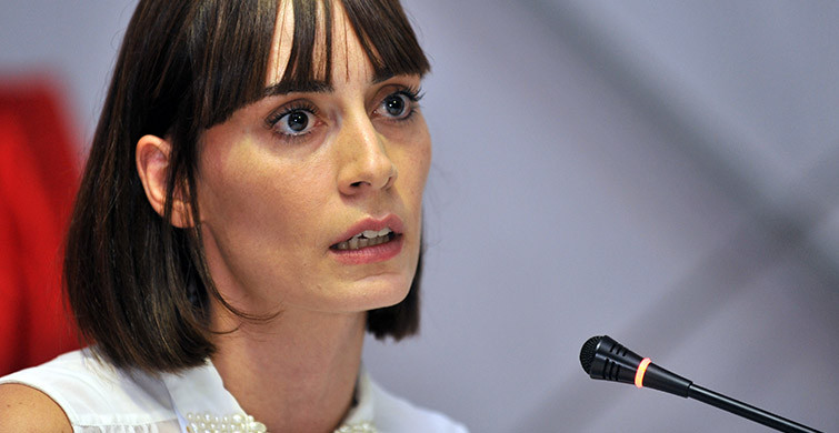 Melisa Sözen Hastanelik Oldu
