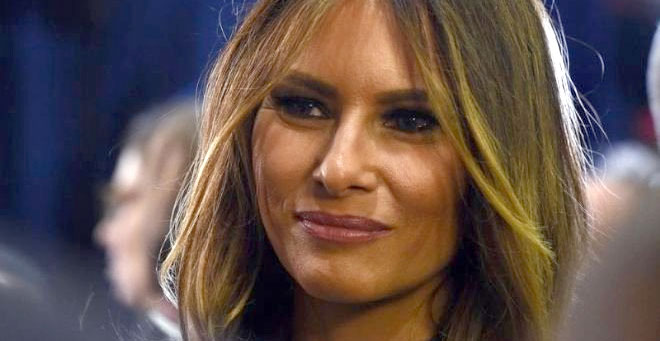 Bütün Amerika Trump'ın Eşini Konuşuyor! Bu Fotoğraflar Yenilir Yutulur Değil