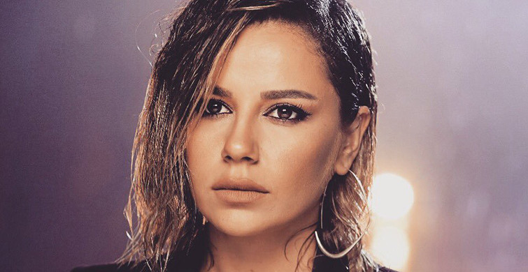 Merve Özbey Evlilik İçin Gün Sayıyor