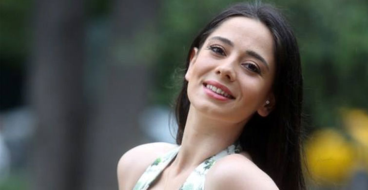 Merve Sevi Sessizce Evlendi!