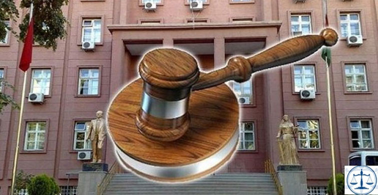 Mesai Arkadaşını Öpen Çalışan Yargıtay Kararıyla Tazminatsız Kovuldu