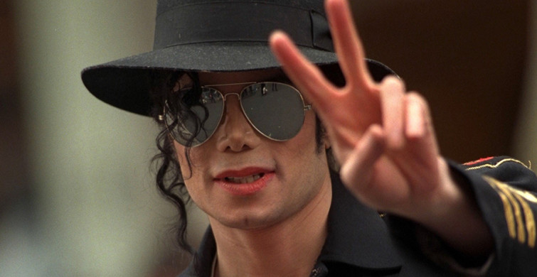 Michael Jackson Yaşıyor mu?