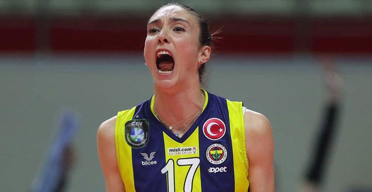 Naz Aydemir Akyol Sözleşmesini Uzattı
