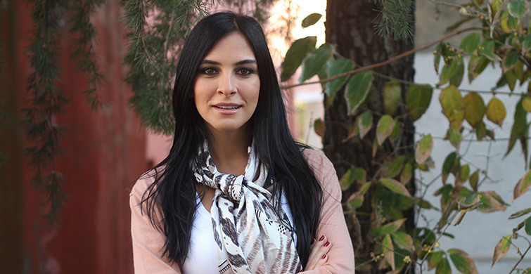 Neslişah Alkoçlar'dan Romantik Paylaşım
