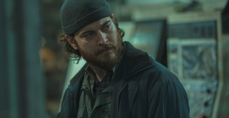 Netflix'in yeni Türk dizisi Kübra'ya eleştiri yağmuru: Çağatay Ulusoy Hasan Mezarcı oldu!