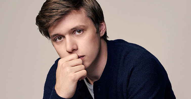 Nick Robinson Kimdir? Nick Robinson Boyu Kaç, Kilosu Kaç, Aslen Nereli, Sevgilisi Kimdir?