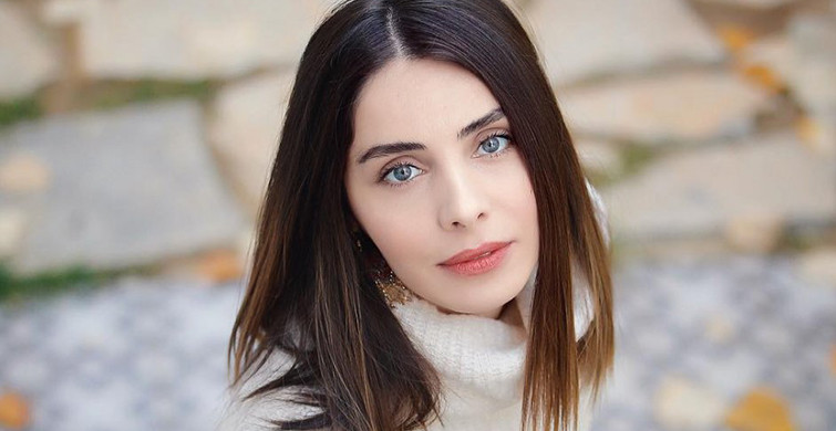 Nur Fettahoğlu: Nebahat Çehre'nin Hastasıyım