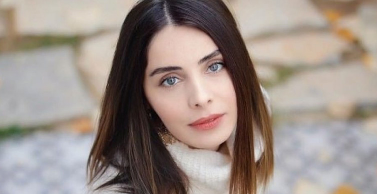 Nur Fettahoğlu Küvet Pozuna Açıklık Getirdi