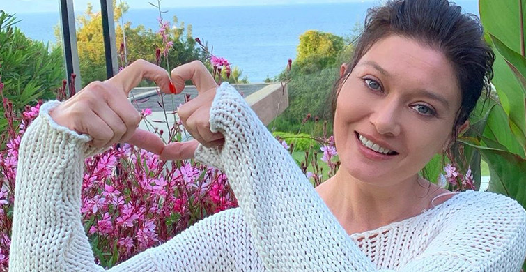 Nurgül Yeşilçay, Necati Kocabay ile Verdiği Pozla Dikkat Çekti