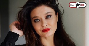 Nurgül Yeşilçay Türk Bayrağı Yaptı