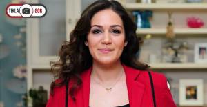 Özge Borak’tan Bikinili Paylaşım