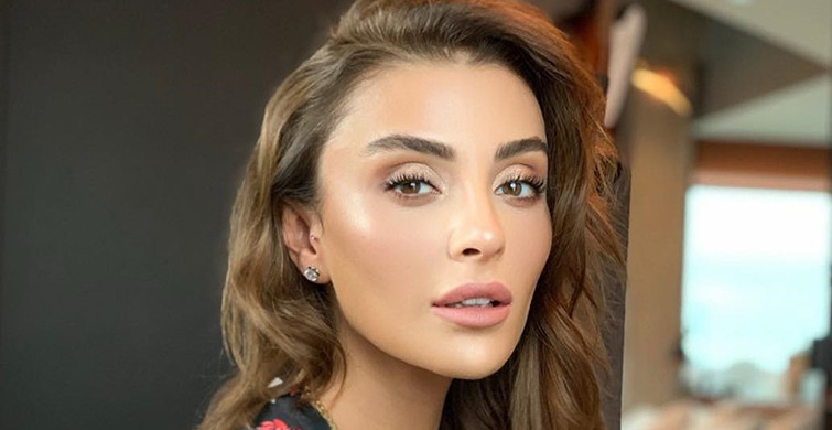 Özge Ulusoy Takipçilerini Öğrencilik Yıllarına Götürdü