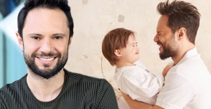 Şarkı Söyleyen Özgün’e Oğlu Ediz Mızıkayla Eşlik Etti