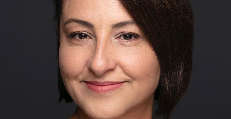 Özlem Tokaslan Fotoğrafları - Özlem Tokaslan Resimleri
