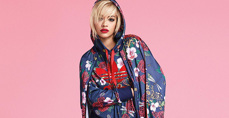 Rita Ora Milyonluk Mücevherlerini Uçakta Unuttu