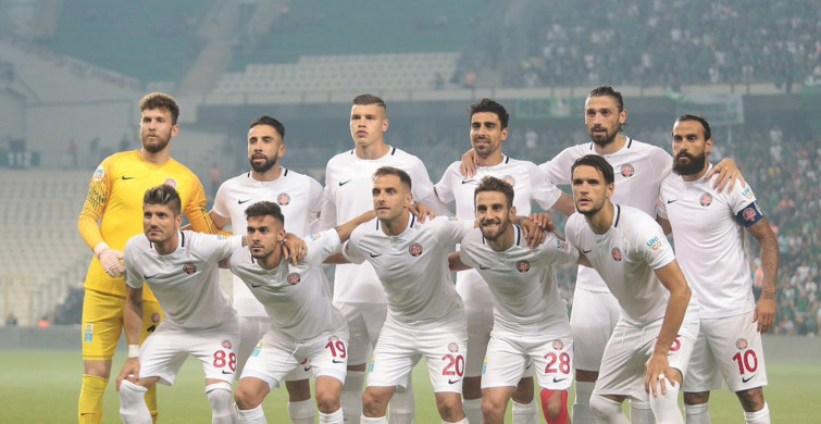 Rizesporlu Tarık Çetin, Yuvası Fenerbahçe'ye Transfer Oluyor!
