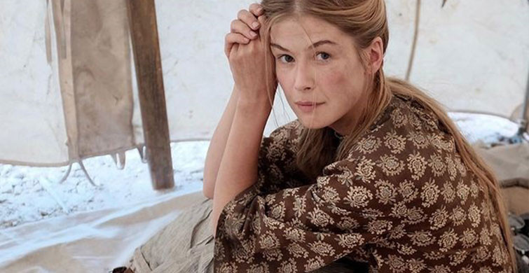 Rosamund Pike