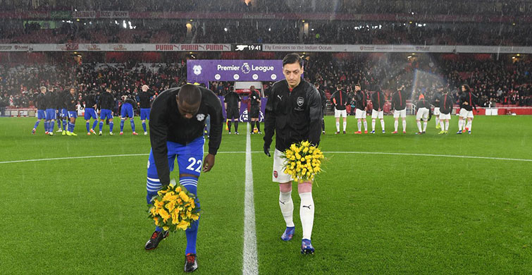 Arsenal - Cardiff City Karşılaşmasında Emiliano Sala Unutulmadı!