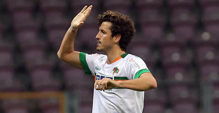 Salih Uçan Adım Adım Galatasaray'a