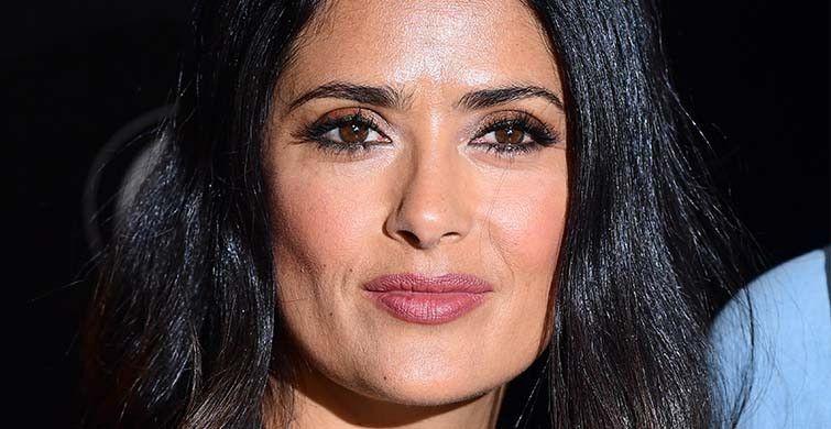 Salma Hayek Takipçilerini Kahkahaya Boğdu
