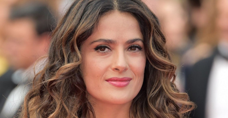 Salma Hayek Meksika’nın imajı İçin Paylaşım Yapmıyor