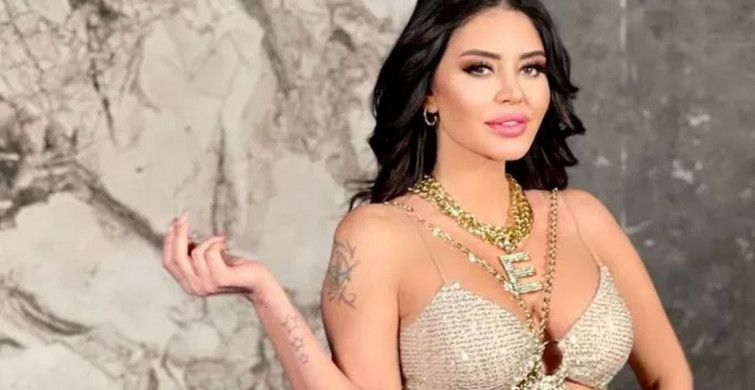 Şarkıcı Ebru Polat bu sefer öyle bir itirafla gündeme geldi ki yer yerinden salladı! "Eski sevgilimle bir AVM'nin bebek emzirme odasında birlikte oldum..." Ne insanlar var ya