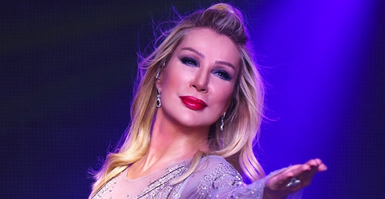 Seda Sayan’dan Bornozlu Paylaşım