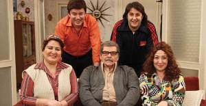 Seksenler Dizisine Özlem Tokaslan Katıldı