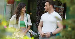 Kerem Bürsin ve Hande Erçel'den Aşk Dedikodularını Arttıran Yeni Paylaşım