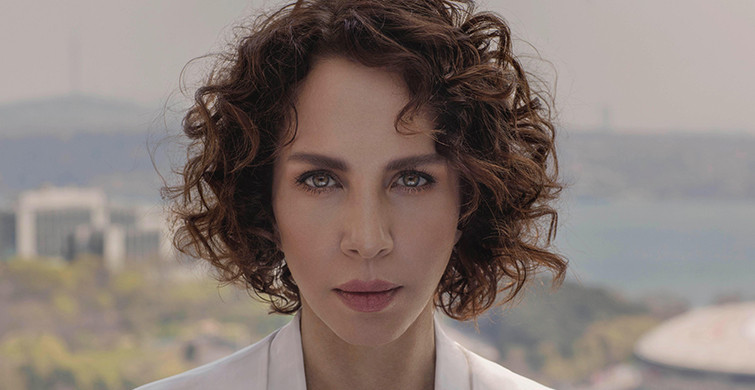 Sertab Erener, Harbiye Konserinde Zor Günlerini Anlattı